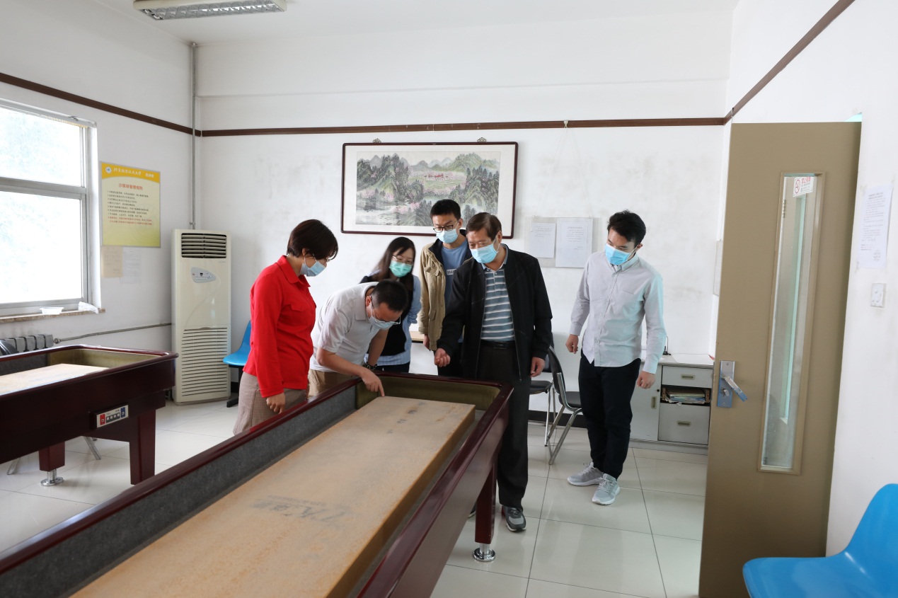 说明: E:\工作图片\2020年\20200925厦门大学调研\20200925厦门大学来我校调研精选\013A1632.JPG