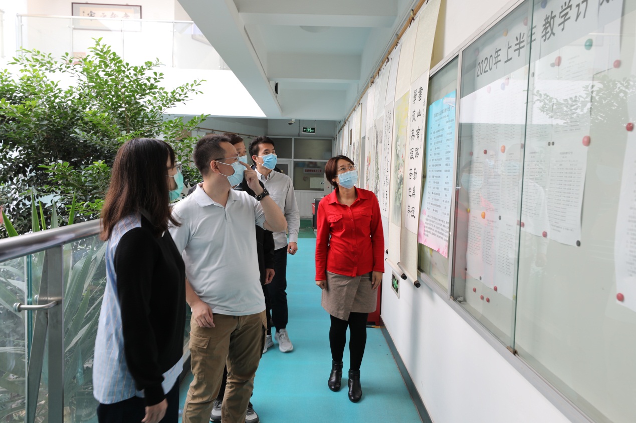 说明: E:\工作图片\2020年\20200925厦门大学调研\20200925厦门大学来我校调研精选\013A1622.JPG