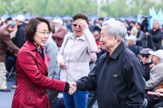 https://news.buaa.edu.cn/__local/0/34/F7/FBBF6BC8FD79F55C75D1A69AD70_AACA1433_153C4.jpg?e=.jpg