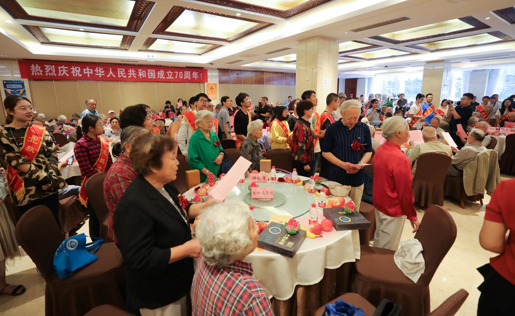 https://news.buaa.edu.cn/__local/9/4B/E0/DABAAD377E8D7A4F08FC4293A18_1548D2F2_1D5F6.jpg